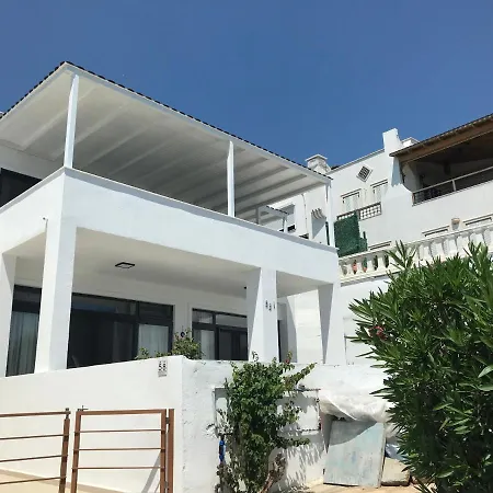 شقة Mert Homes